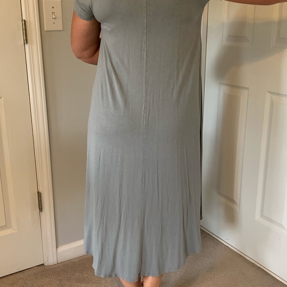 😎 LULAROE CARLY DRESS - Grey- Size XS - Picture 10 of 10